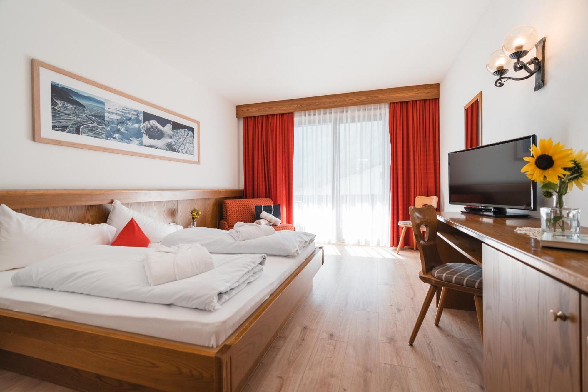 Smart Hotel Firn Madonna  Exterior foto